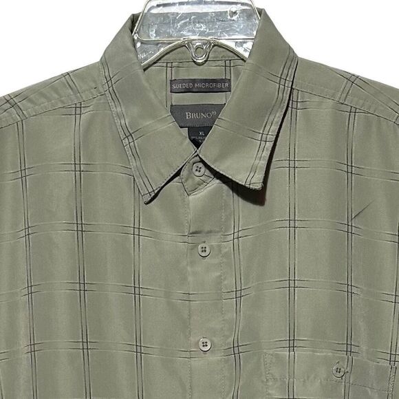 Bruno Button-up Shirt Men's XL Gray Plaid Geo Sueded Microfiber Short Sleeve - Picture 2 of 9